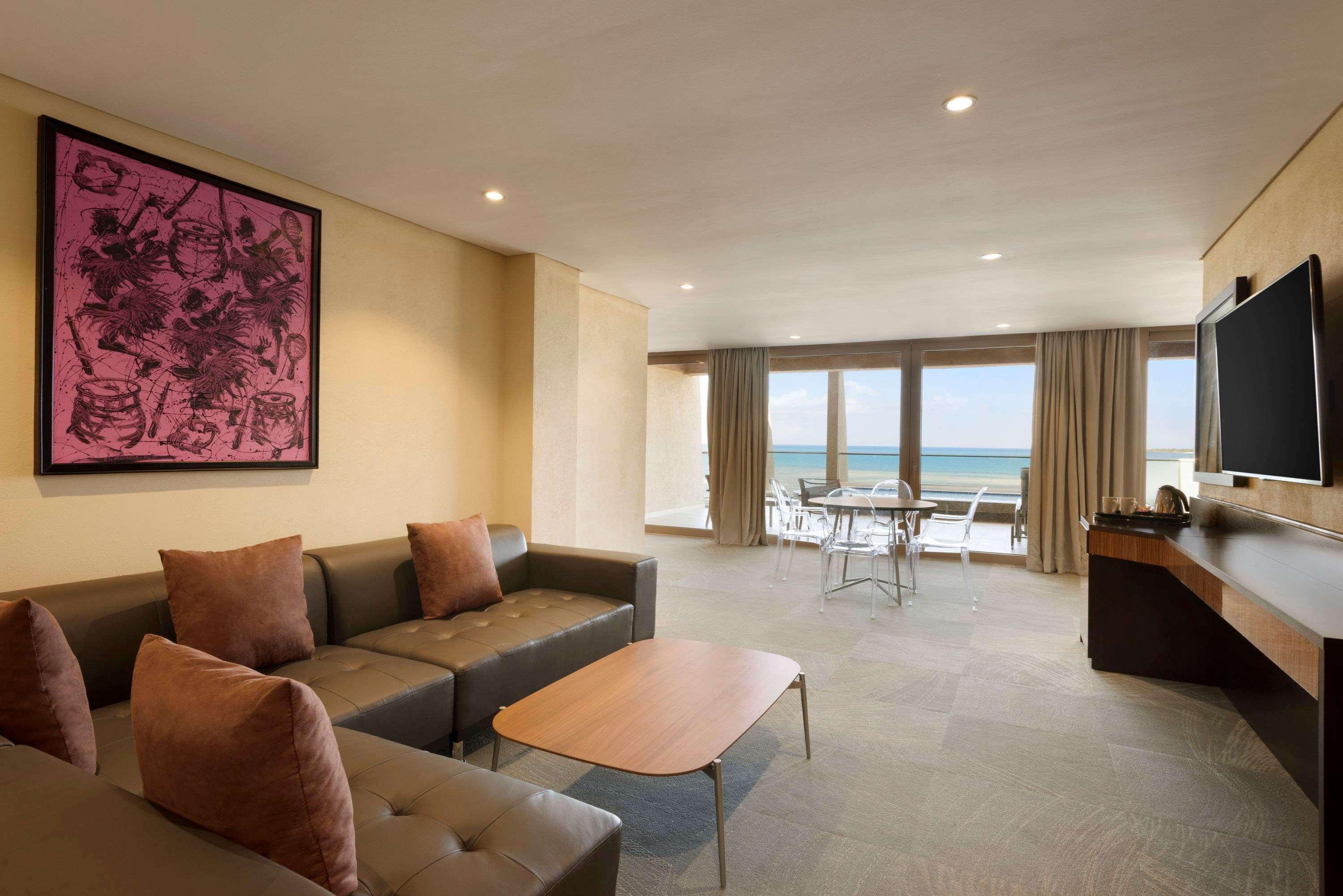 Ramada Resort By Wyndham Dar-es-Salaam Eksteriør bilde
